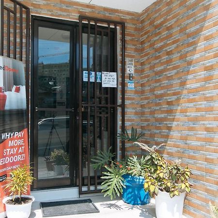 Hotel Reddoorz Near Sm Bicutan Paranaque City Exteriér fotografie